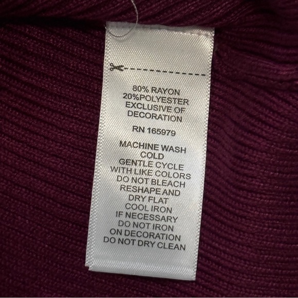 Cable & Gauge Embellished Off the Shoulder Sweater - size XL NWT - Picture 6 of 6